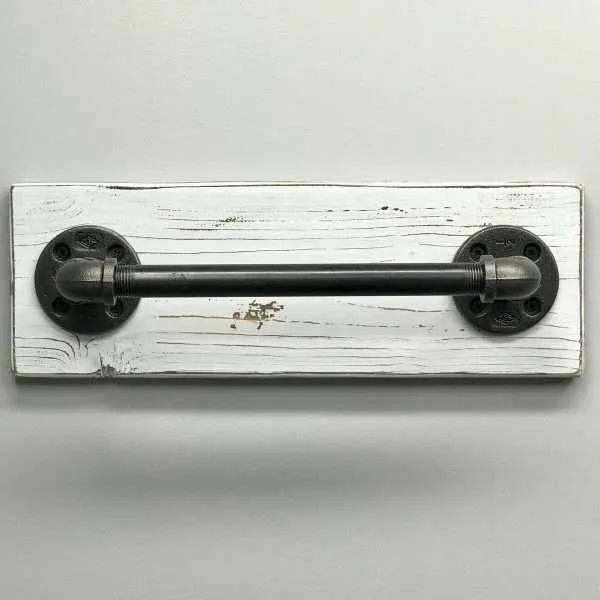 Alternative view of Wall Towel Bar, Bathroom Towel Holder on Wood