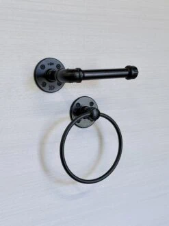 Bathroom Set of 2 Items, Toilet Paper Holder, Hand Towel Ring, Industrial Black Pipe Set, Towel Holder, Handmade, Industrial Bath Decor